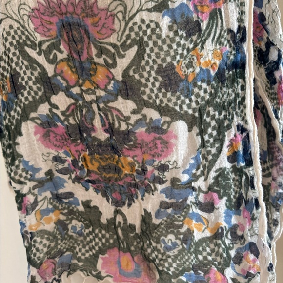 Floral Patterned Scarf - Picture 2 of 5